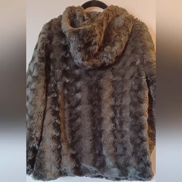 Forever 21 Green Jacket - Picture 3 of 5